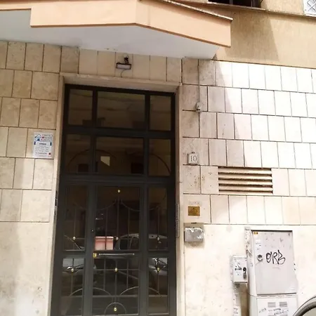 Affaccio Sul Vaticano 4* Roma